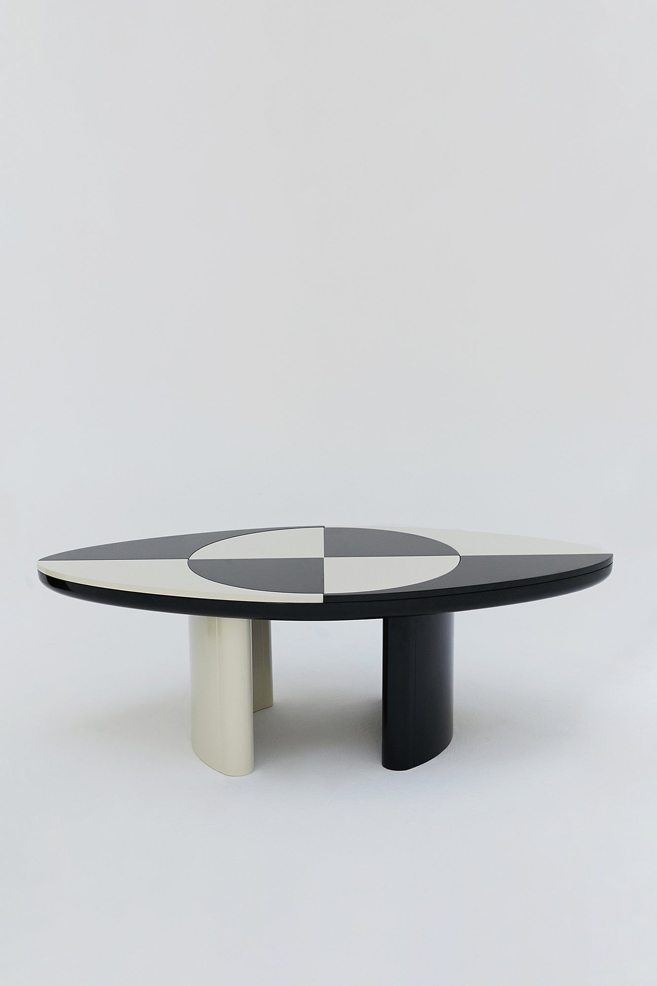 Inés Ybarra Lacquered Table